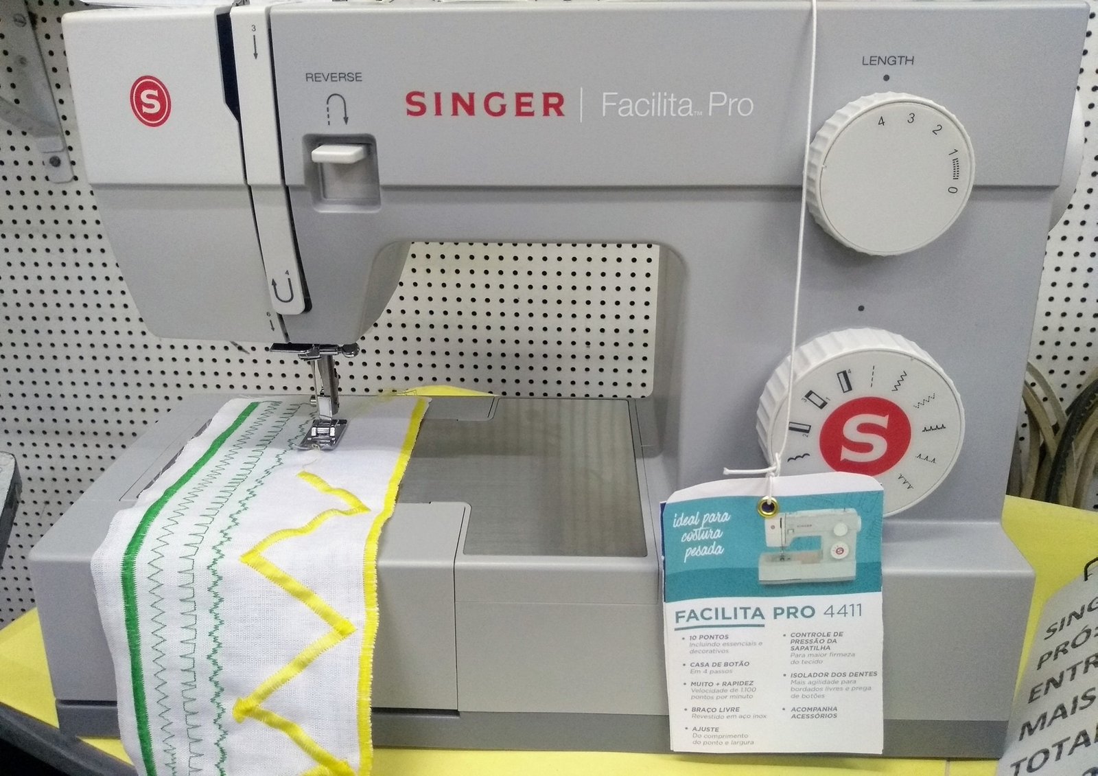 Máquina de Costura Singer Facilita Pro 4411 Mecânica 🪡🧵.
