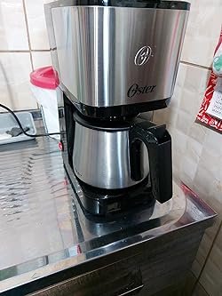 Cafeteira Oster com Jarra Inox, 1,2L, Preta/Inox, 110V, 750W, OCAF650