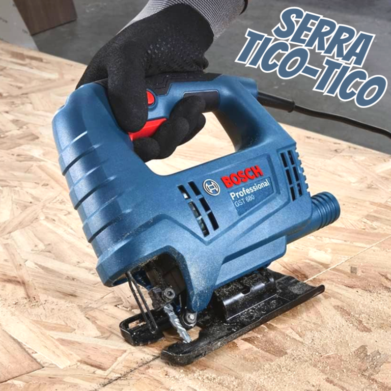 Serra tico-tico Bosch GST 680 500W, 1 lâmina e protetor anti-farpas