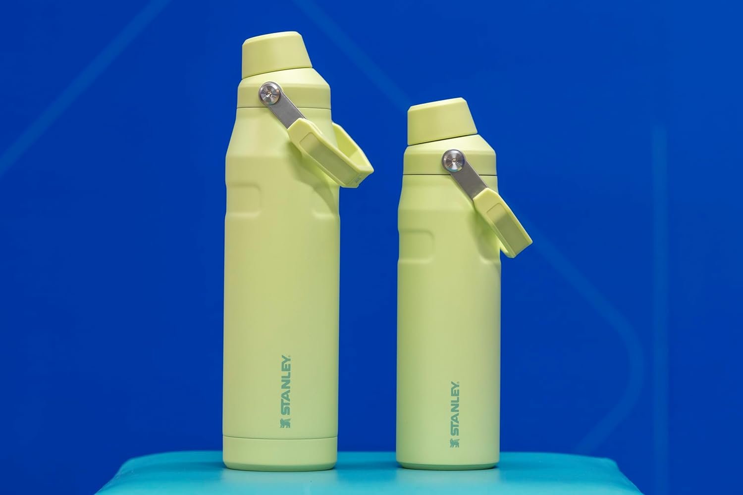 ✅Garrafa de água Aerolight Fast Flow, garrafa isolada a vácuo para bebidas frias, aço inoxidável leve, 710 ml, Pomelo!!😎💕!!