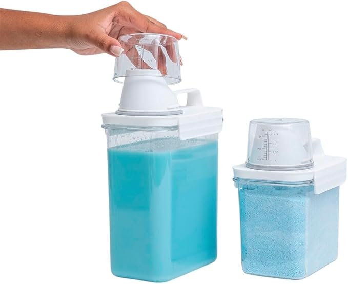 ✅Kit 2 Dispenser Porta Sabão em Pó, Líquido e Amaciante com Copo Medidor e Trava para Lavanderia 1,1L e 1,8L!!😎💕